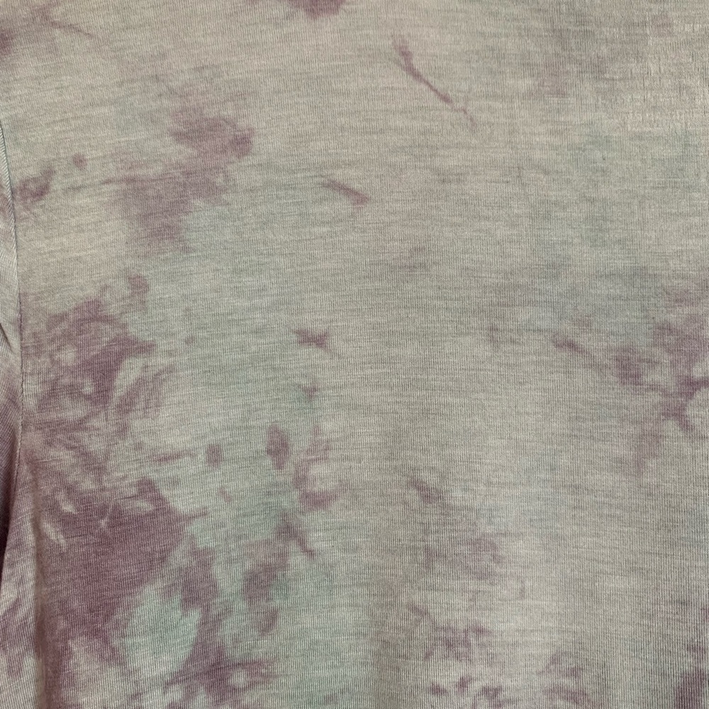 American Eagle Outfitters Lavender Tie-Dye Lace-Up V-Neck Short Sleeve Tee - Picture 7 of 7
